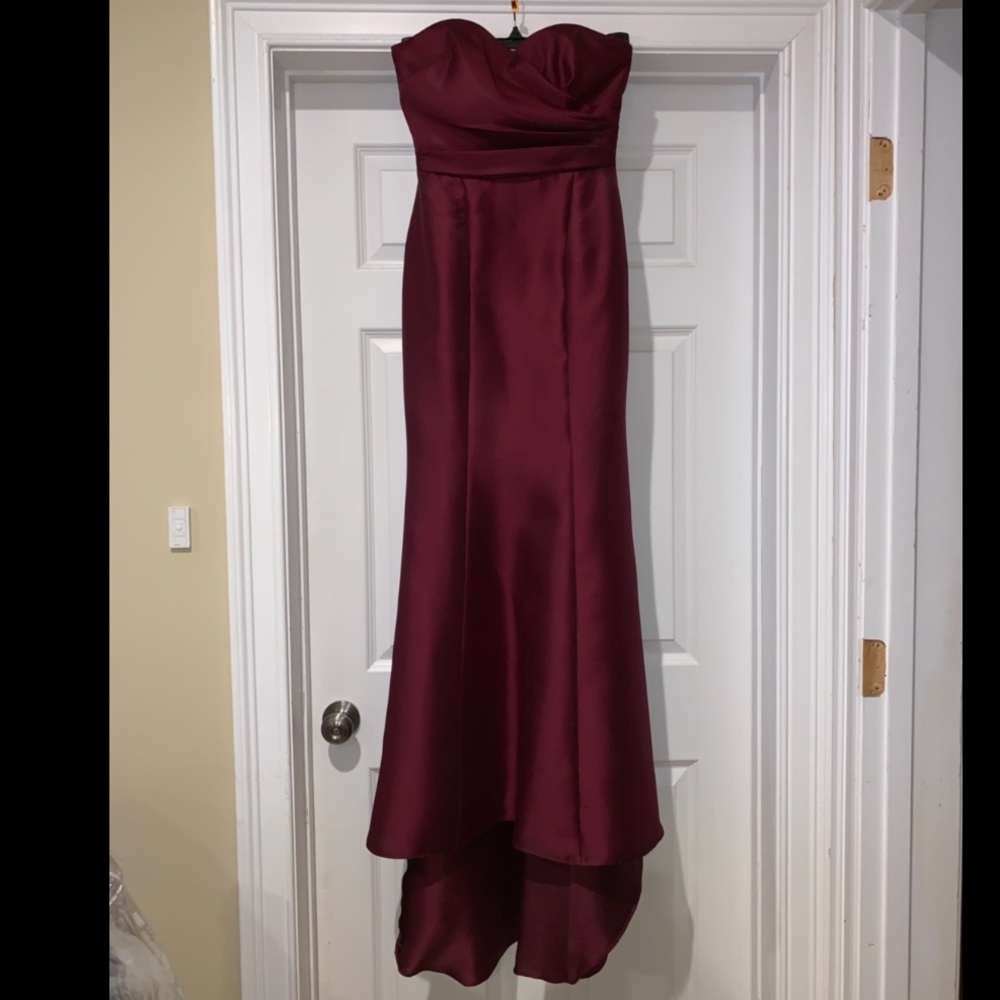 DB Structured Strapless Long Bridesmaid Dress/Formal Gown